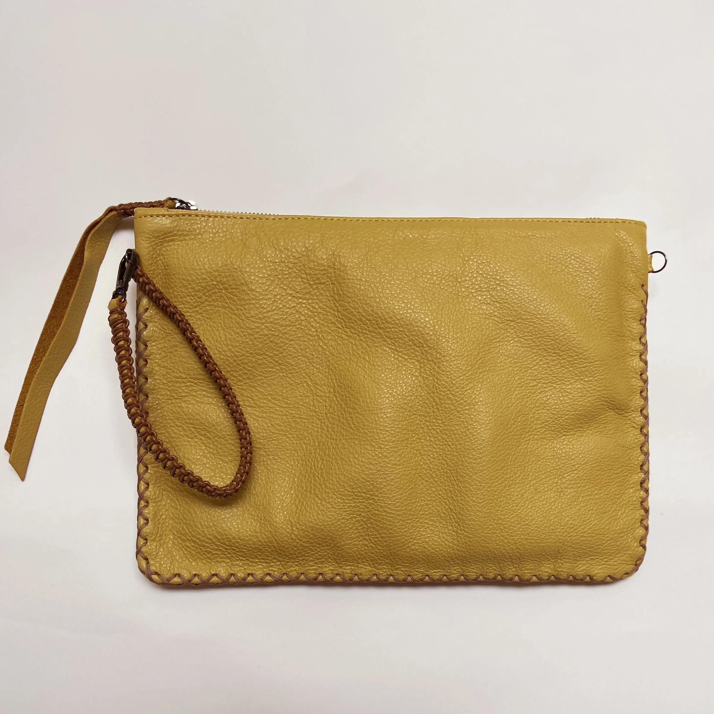 MAXI POCHETTE |  MUSTARD