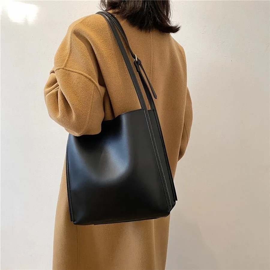 Minimalist Shoulder Bag