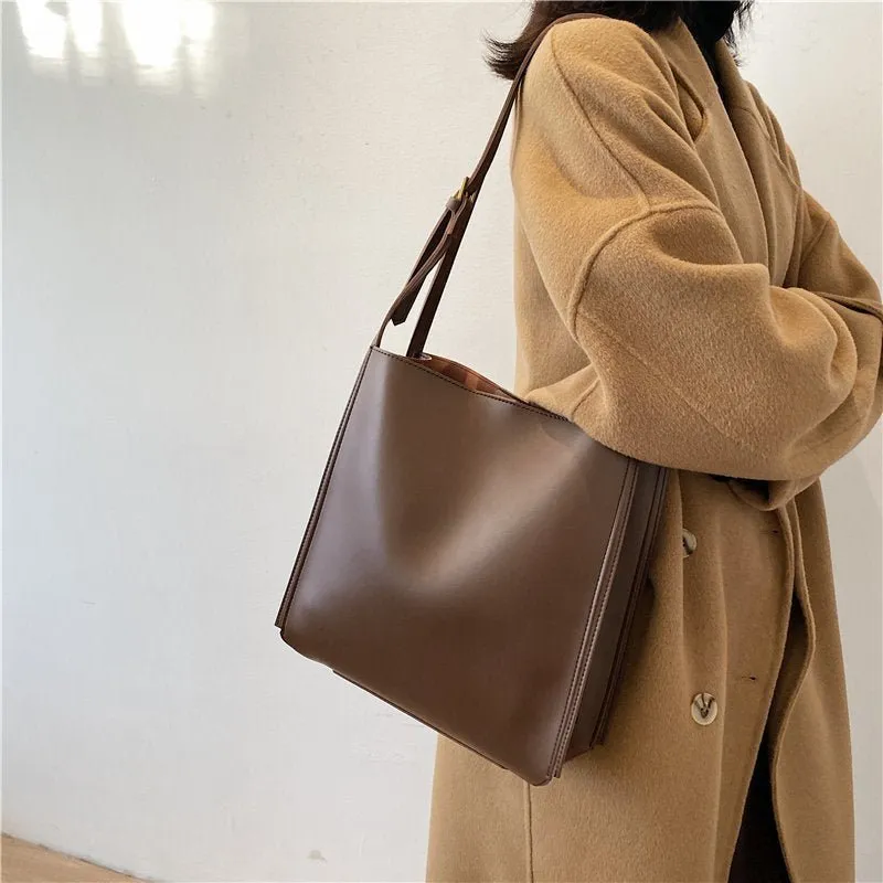 Minimalist Shoulder Bag