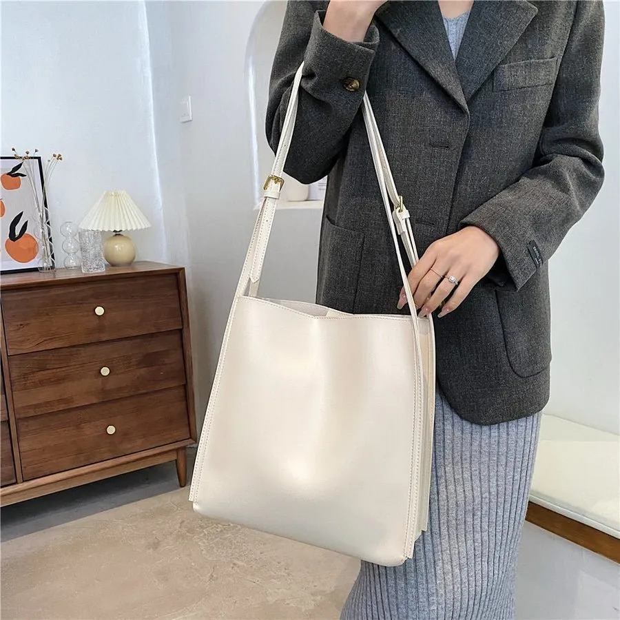 Minimalist Shoulder Bag