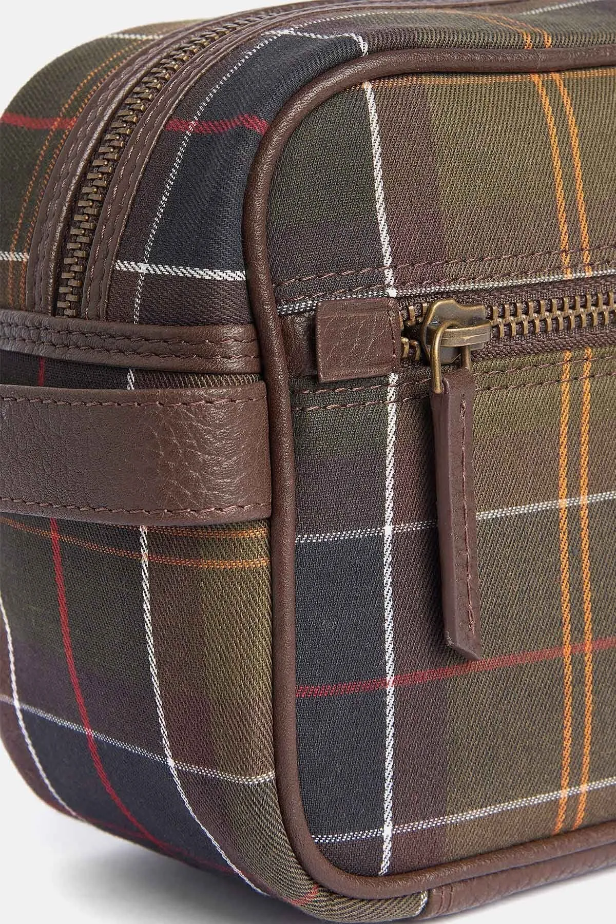 Tartan & Leather Washbag