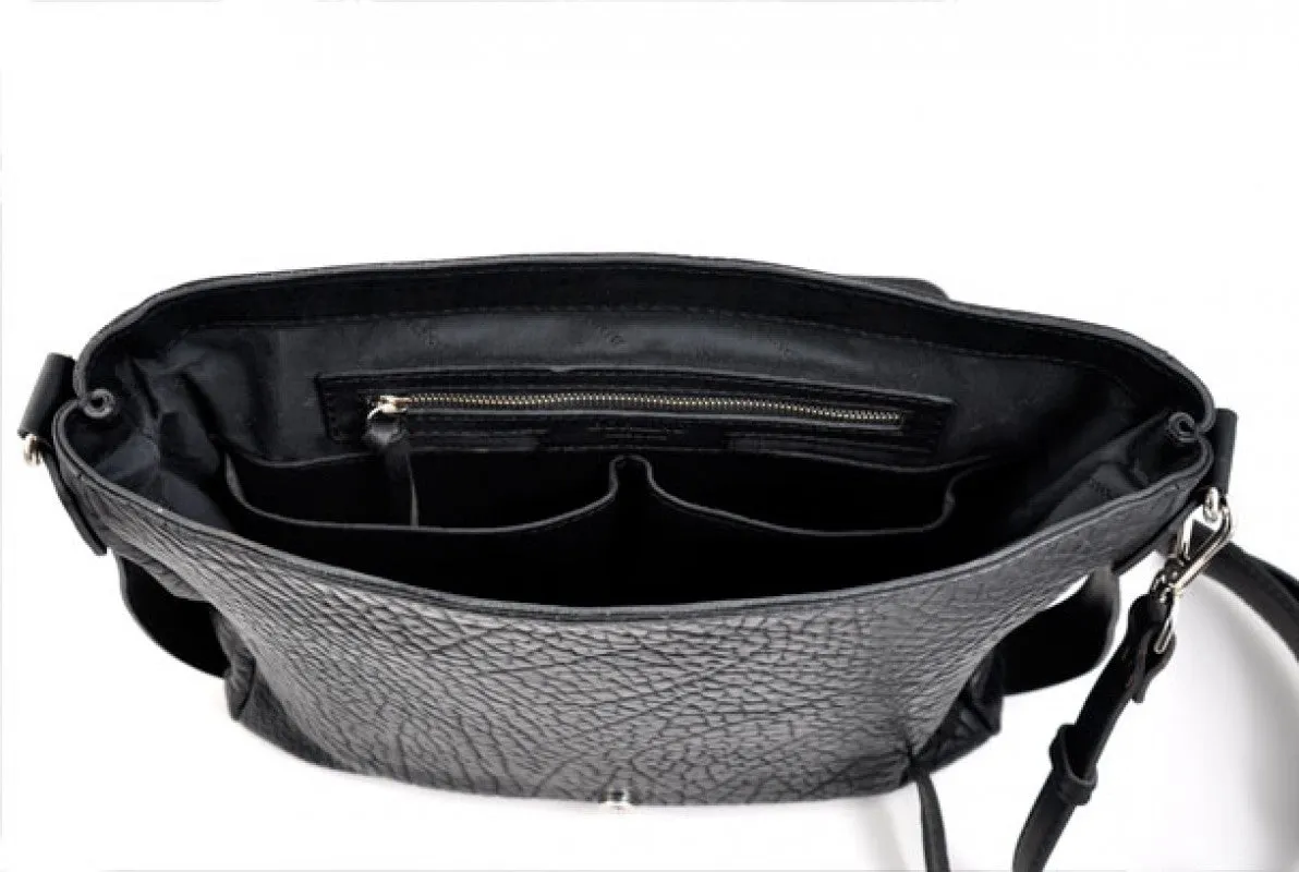 The Treviglio Buffalo Leather Messenger Bag - Onyx Black