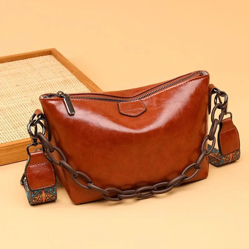 Vintage Oil Wax Leather Shoulder Crossbody Bags For Women 2022 New Designer Chains Handbag Luxury Soft Female Messenger Tote Sac